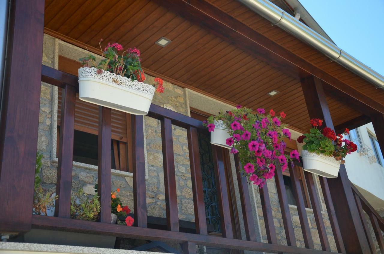Villa Casa Freixedelo à Santa Comba de Rossas Extérieur photo